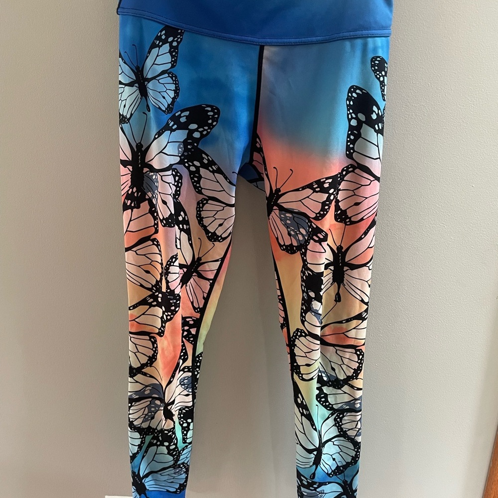 Butterfly Print Women’s Yoga Leggings